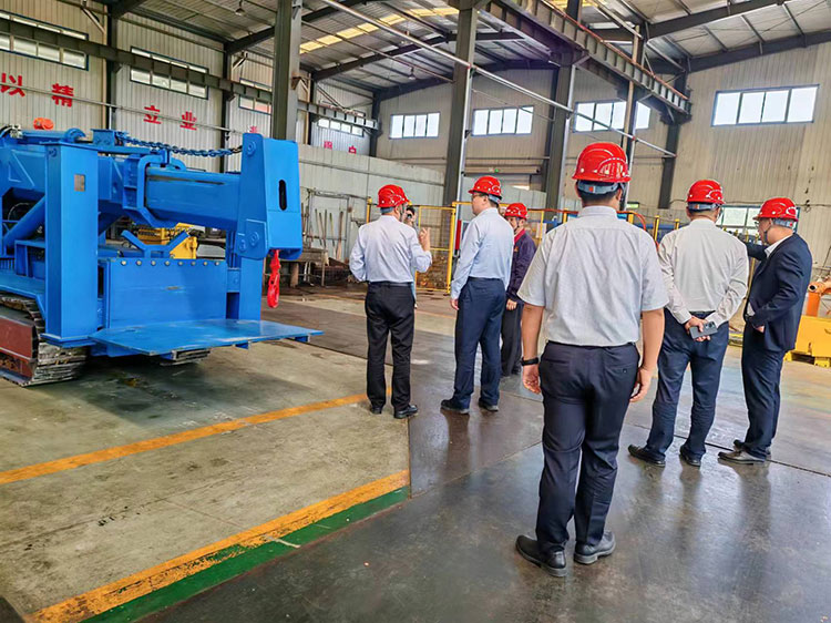 熱烈歡迎山東能源集團物資有限公司領(lǐng)導蒞臨山東東達機電